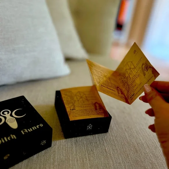 Witch Runes Set - Picture 4 of 6